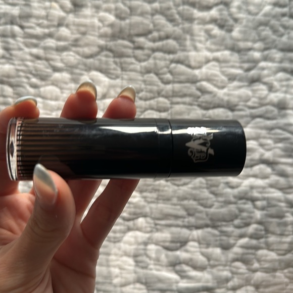 KVD Beauty liquid gel contour in light-medium neutral brand new - Picture 3 of 3